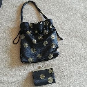 Black n Gold hand wristlet with coin purse